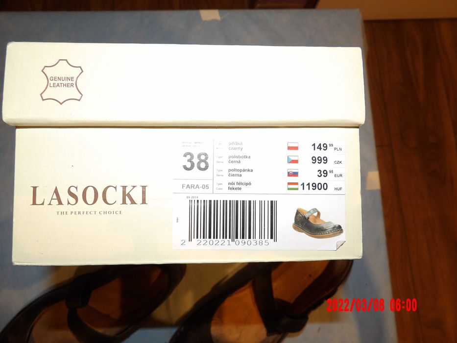 Buty letnie płaskie M-38