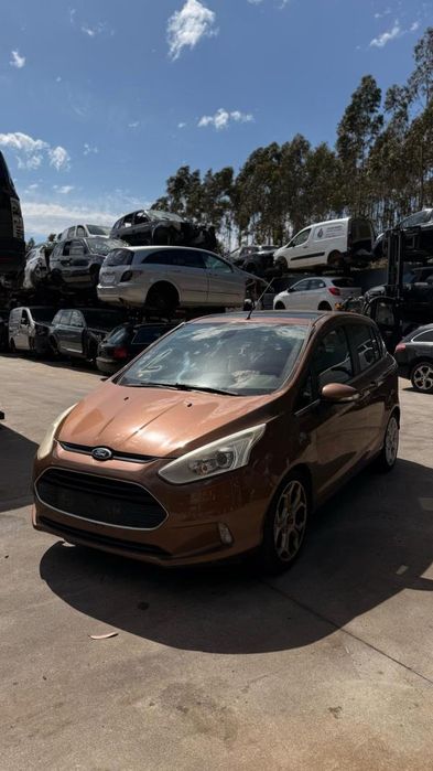 Para peças FORD B-Max (JK)