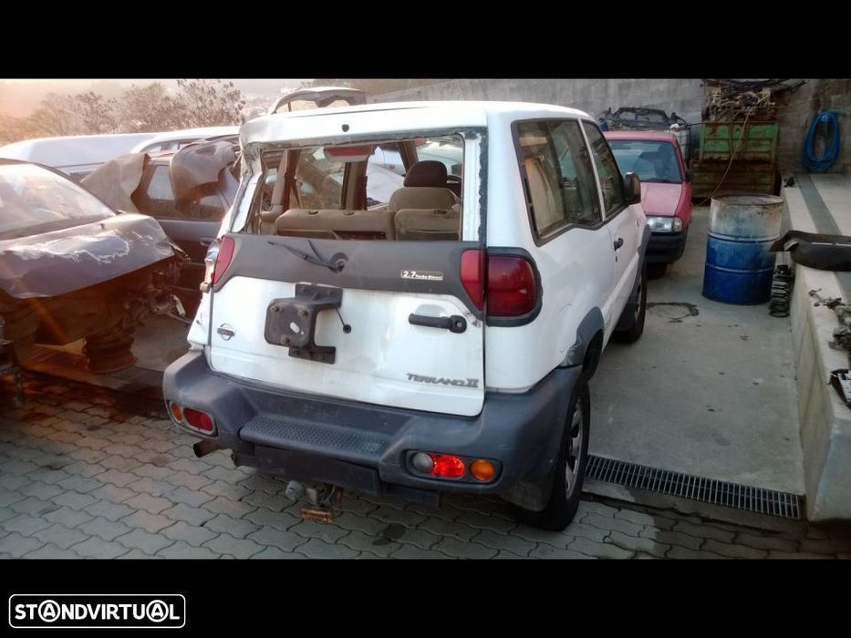 Nissan Terrano 2004 para peças