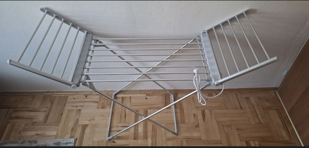 Elektryczna suszarka do ubrań