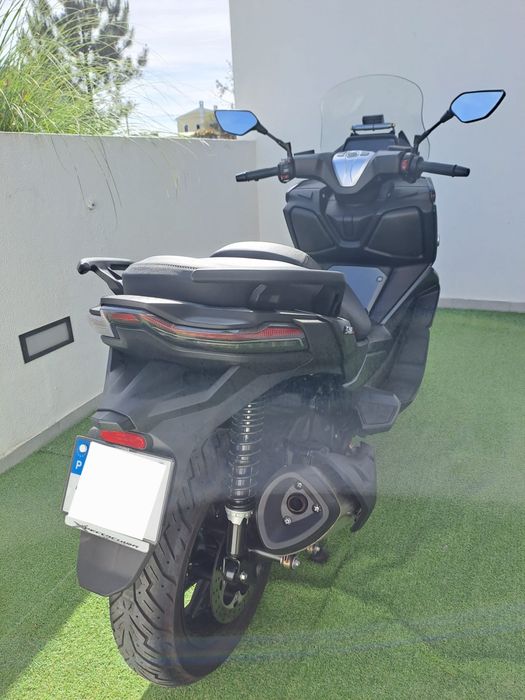 Voge SR4 Max T.