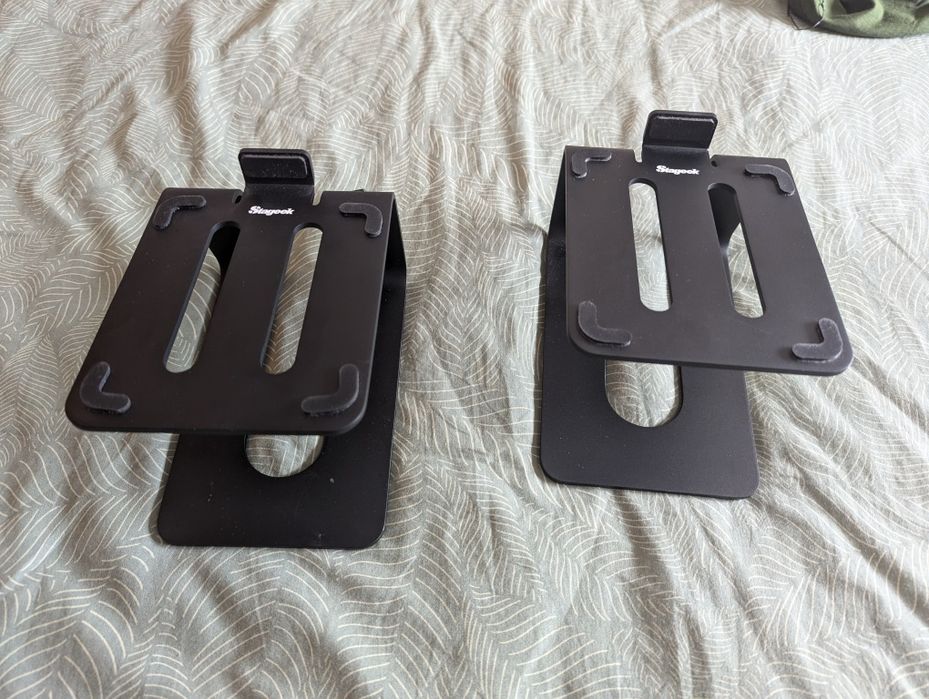 Suporte de colunas stageek