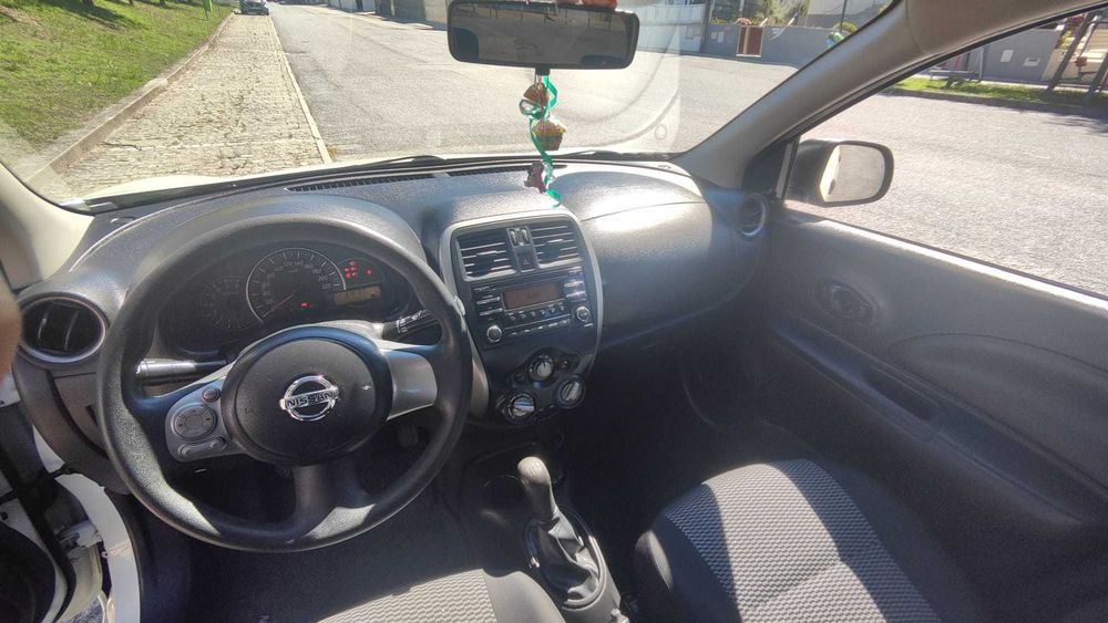 Nissan Micra - Gasolina - Abril - 2017