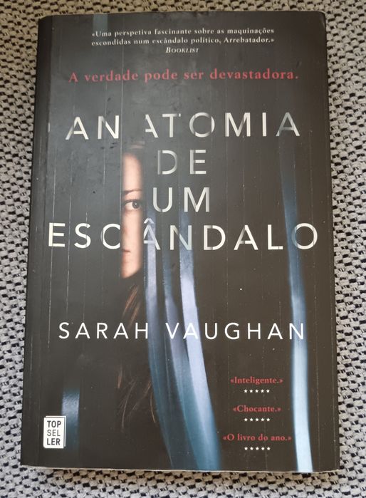 Livro Anatomia de um Escândalo