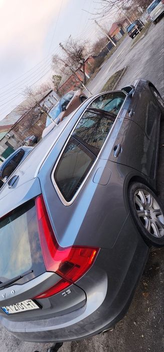 Volvo v90 2017 2.0b СРОЧНО !!!