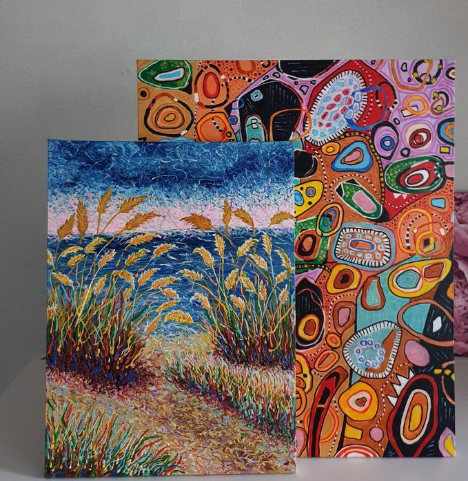 (33) Оберіть будь-які дві картини на Ваш смак за символічну ціну