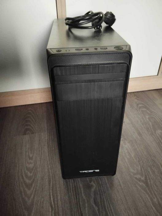 Komputer do gier – i7-10750H + 16GB RAM