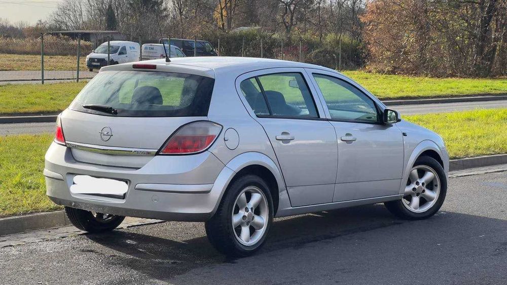 Opel Astra H • 2004 • 1.7 Diesel • Alufelgi