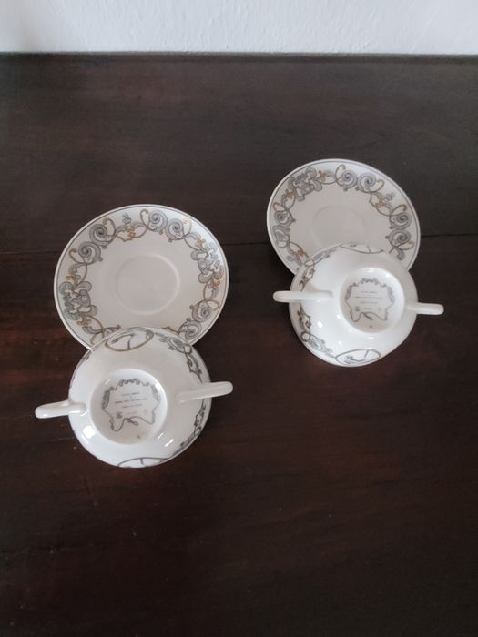 Vista Alegre Set477734897567682564