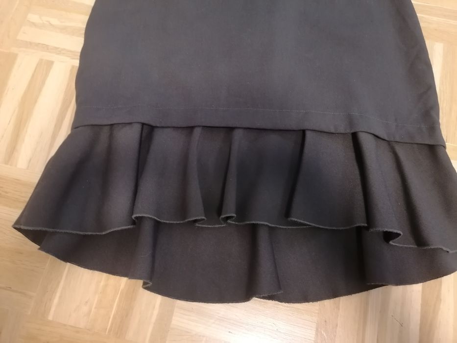 Spódnica z falbanką Zara