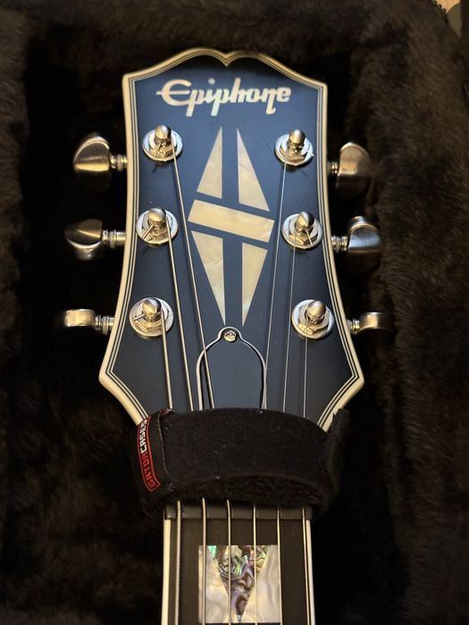 Epiphone Prophecy SG Fishman + case