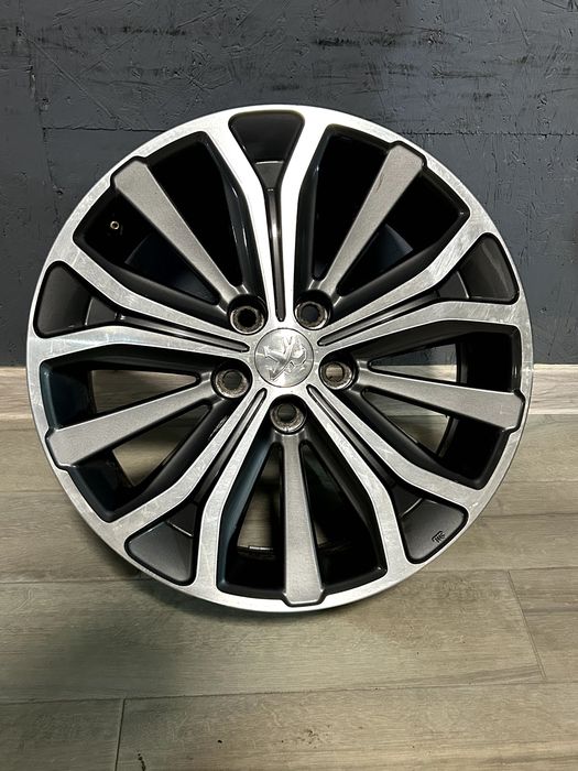 Диски Peugeot  R18 7j ET38 5*114.3