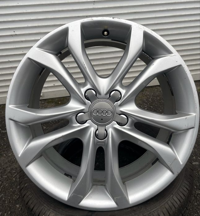 Продам комплект дисков Audi 5/112/18