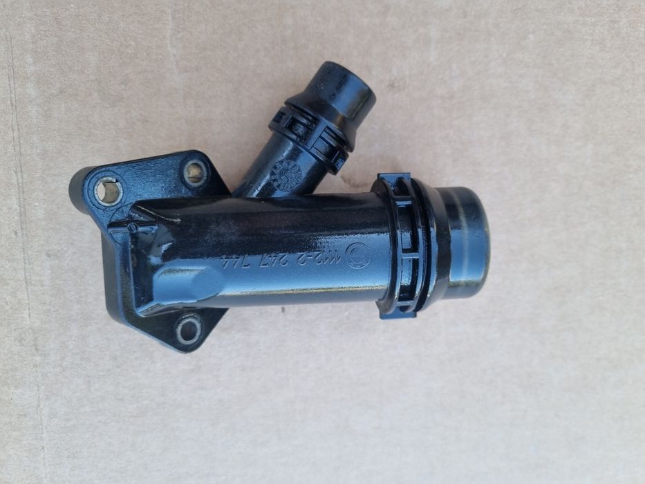 BMW E60 E61 E90 E87 króciec wody wodny M47 M57 2.0d 3.0d 530d