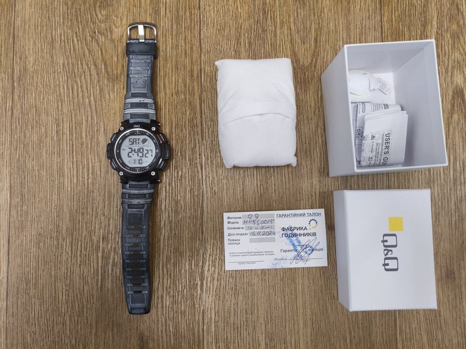 Годинник Q&Q m119