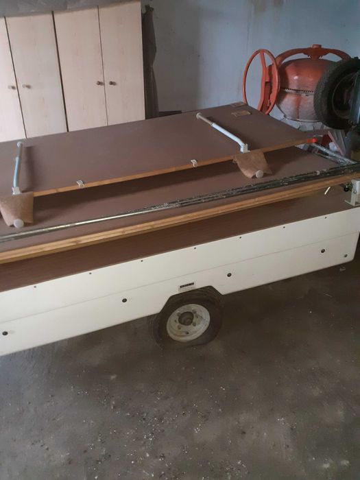 tenda campismo auto transportada.