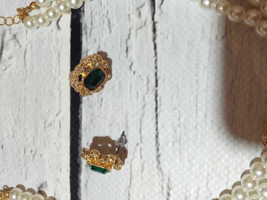 Біжутерія перлинний набір кольє намисто чокер з перлин сережки