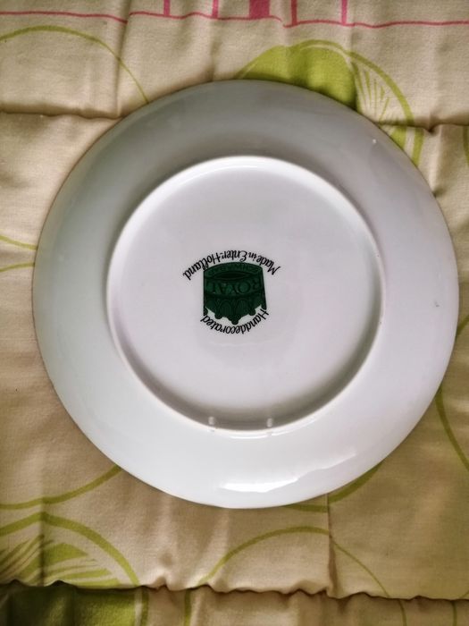 Porcelana Pratos decorativos como novos
