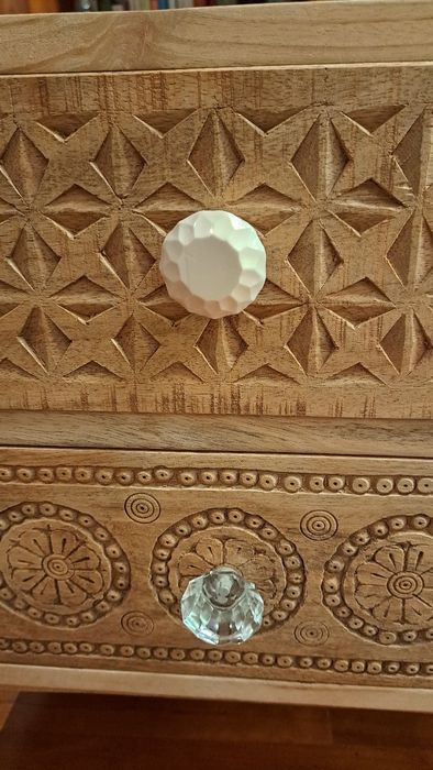 Móvel 2 gavetas Kare