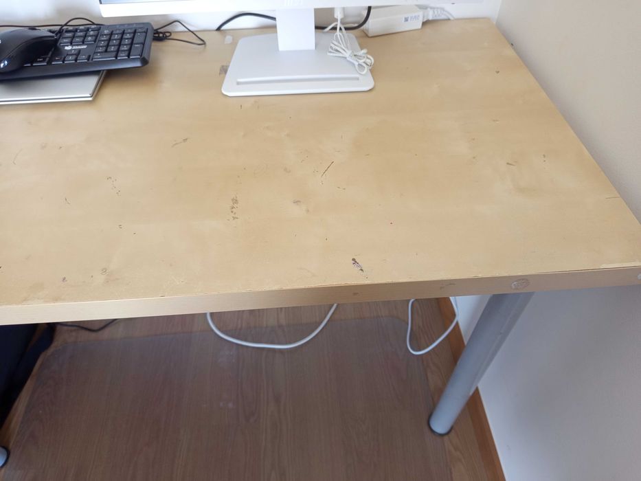Mesa secretária ikea