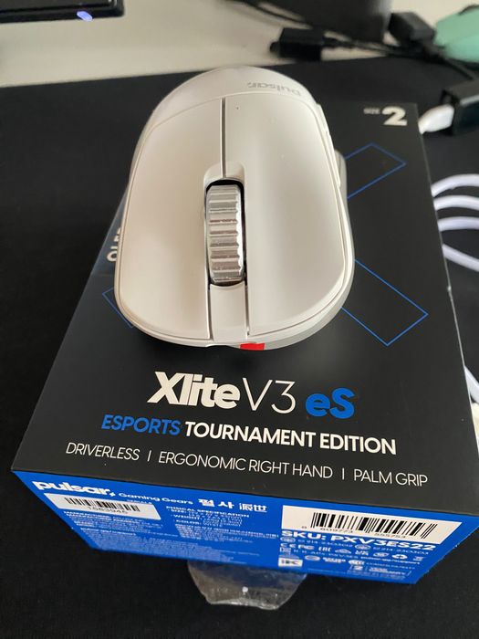Rato pulsar xlite v3 eS