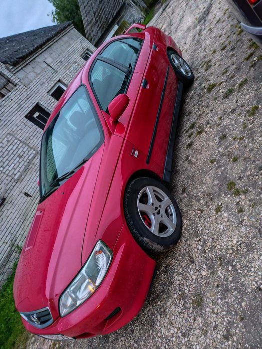Honda Accord rok 2002