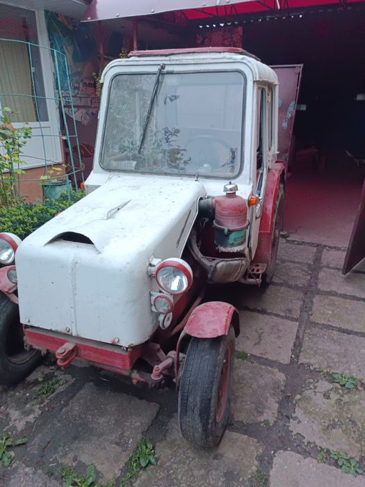 Продам трактоТ25