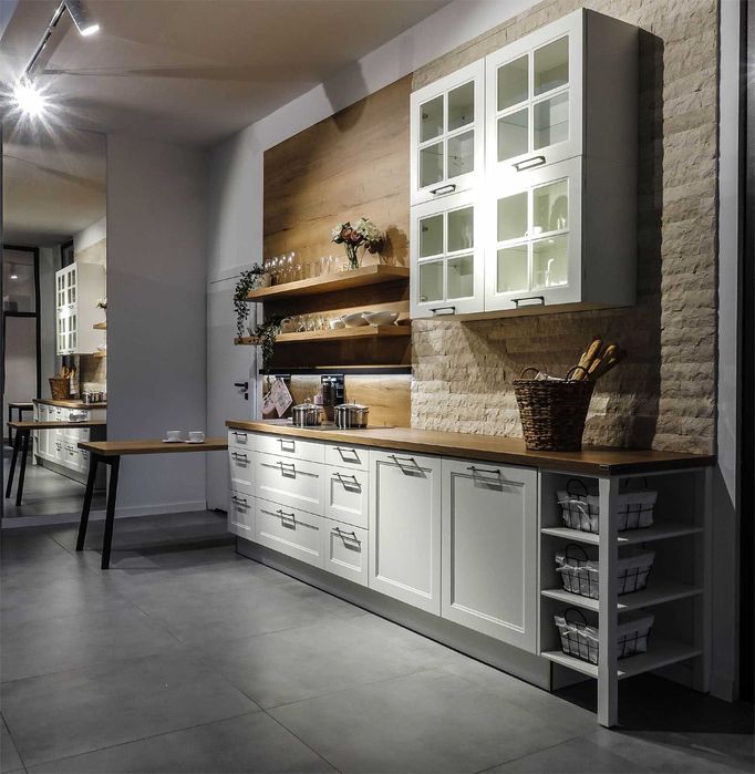 Meble kuchenne z ekspozycji – kuchnia firmy Hacker, nowa, stan idealny