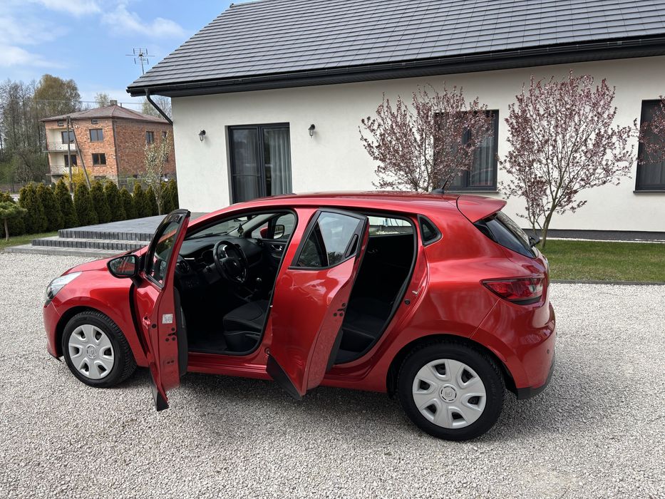 Renault Clio IV 900