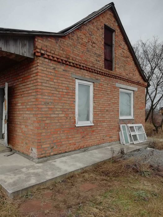 Продаж дачна ділянка з будиночком
