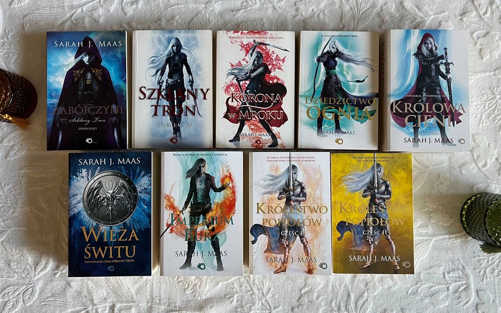 Sarah J. Maas Zabójczyni Szklany tron Wieża świtu Królestwo popiołów