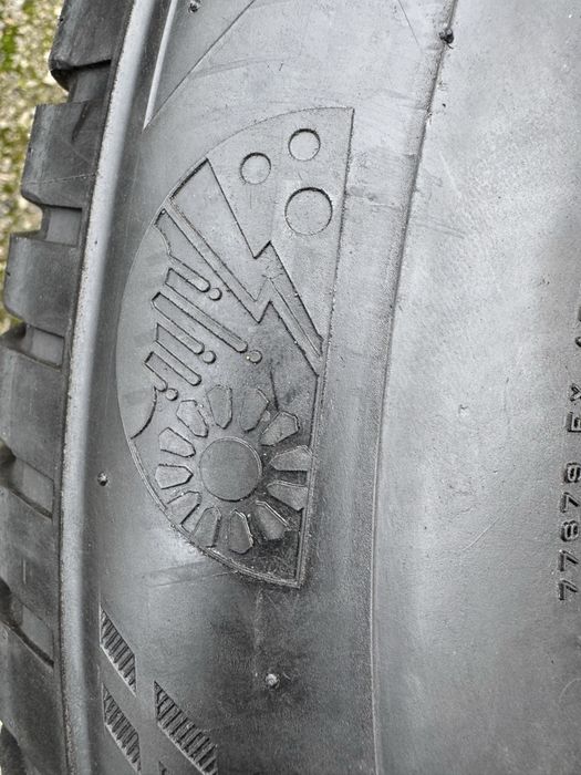 225/65/17 102H Firestone MultiSeason