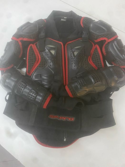 Vendo colete motocross GP-Pro