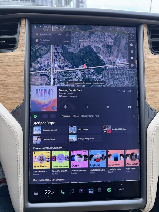 Tesla model S 100D, 2018 року(Тесла модель S) повний привід,  красивого чорного кольору