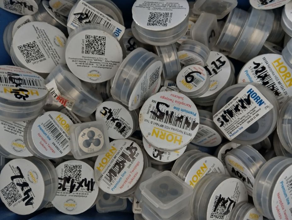 Narzynki metryczne i drobnozwojowe  calowe