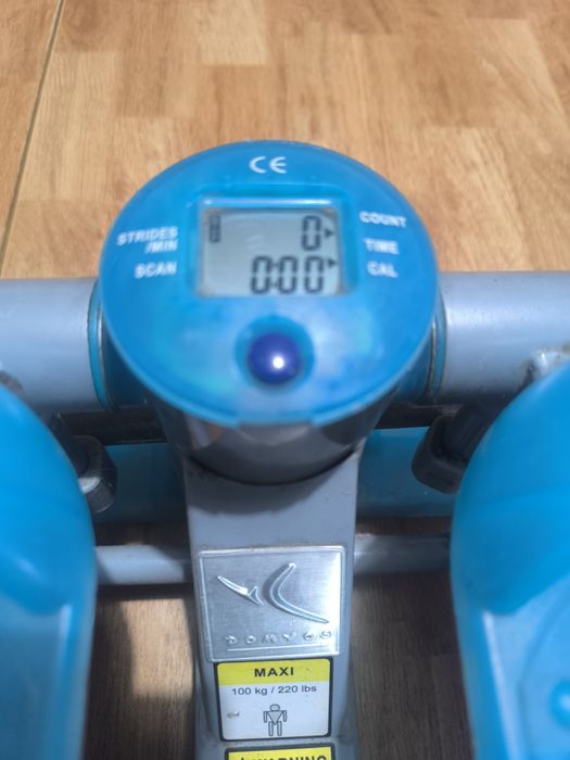 Máquina step domyos