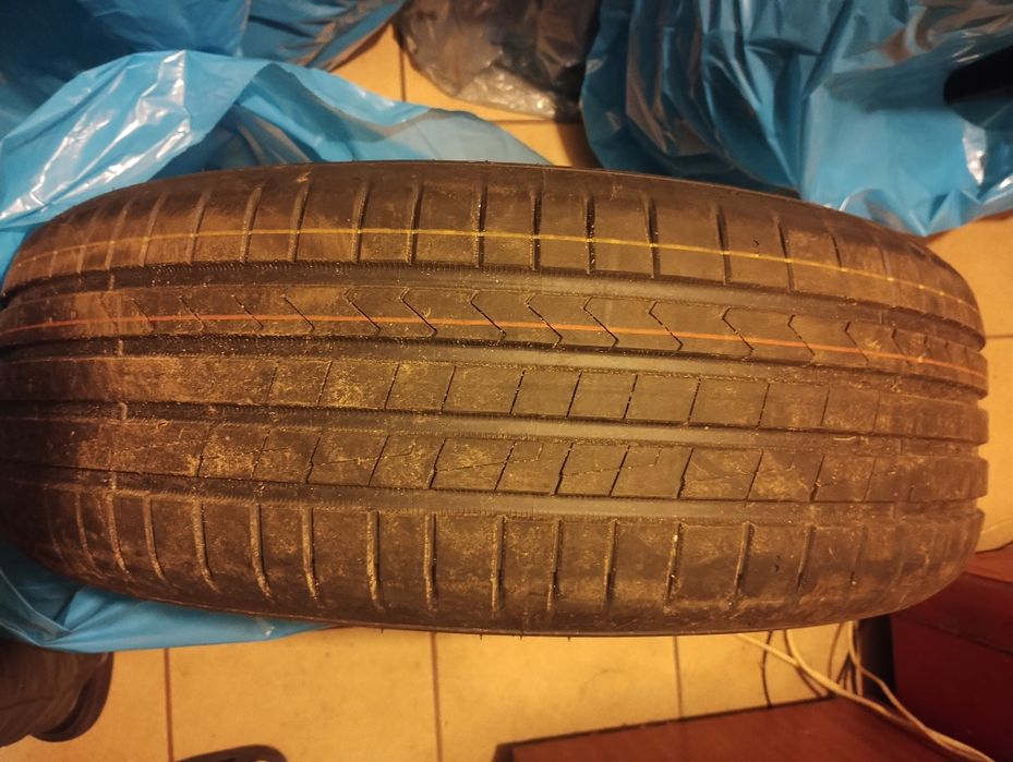 Opony Hankook Ventus Prime4 215/65/R17 Komplet