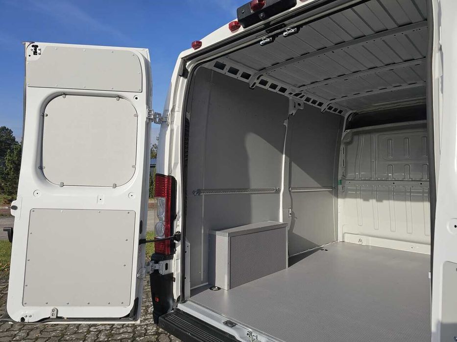 Podłoga srebrna L2-Ducato, Boxer, Jumper, Movano, Proace Max- 9mm