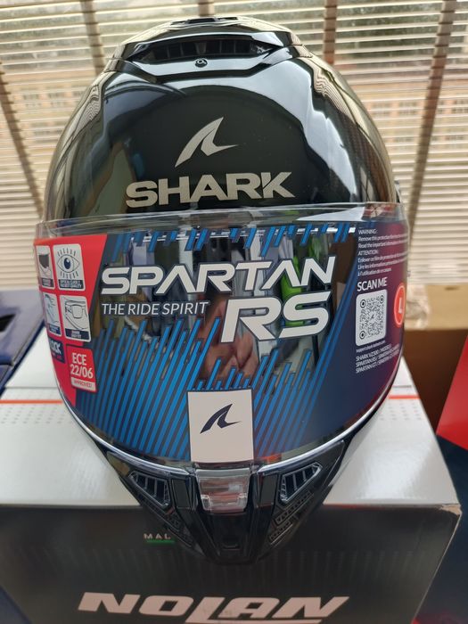 Kask motocyklowy Shark Spartan RS CARBON (carbon skin). Połysk.rozm. S