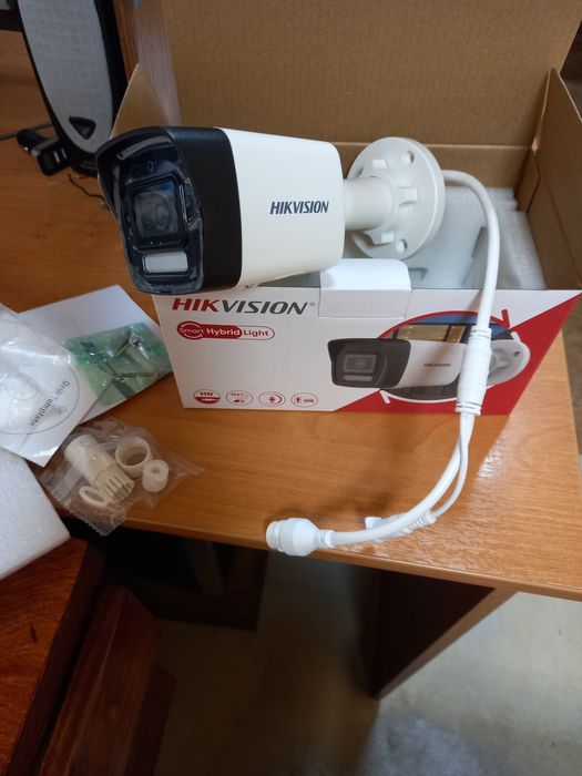 Відеокамери, світчі