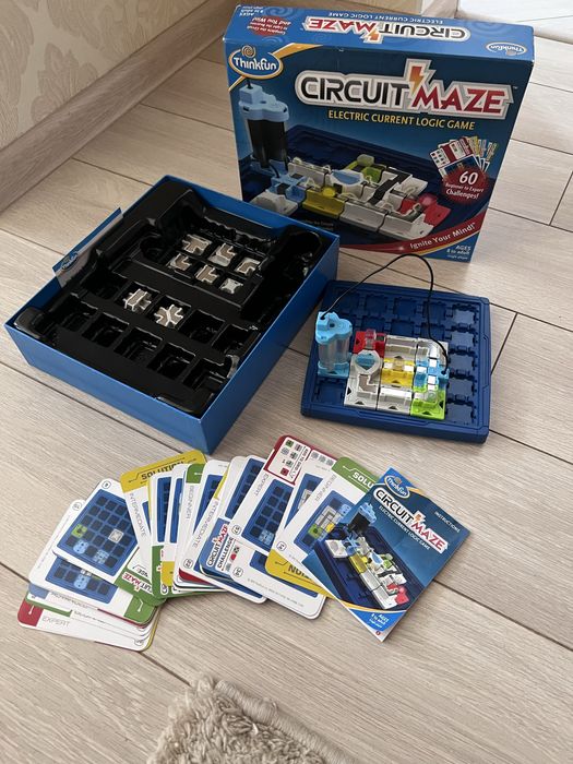 Thinkfun circuit maze Електричний лабіринт