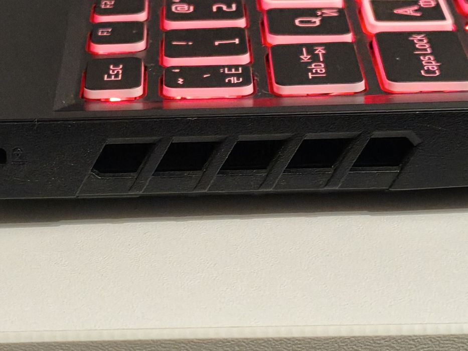 Ігровий Ноутбук Acer Nitro 5 AN515-55-56WH