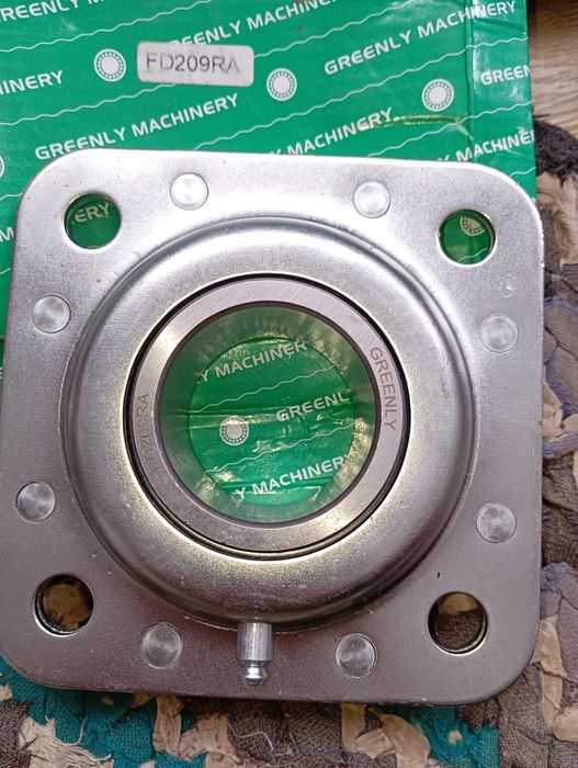 Підшипник із корпусом FD209RA i FD209-1-1/4SQ