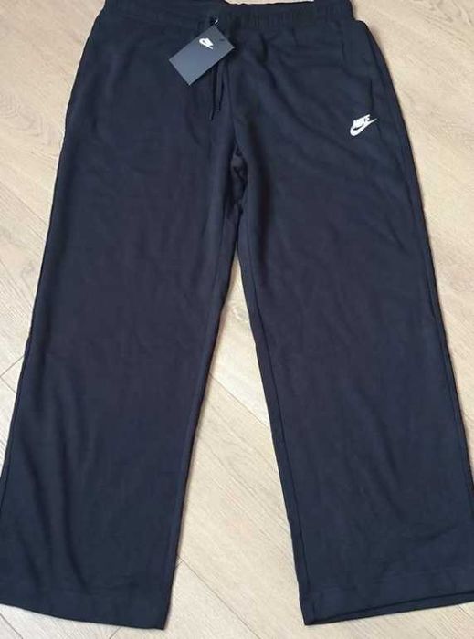 Брюки nike широкая штанина termo. оригинал