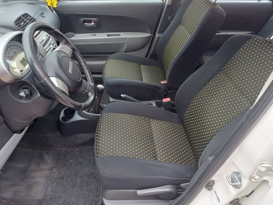 Witam mam do sprzedania Daihatsu Sirion 1.3 bezyna klima