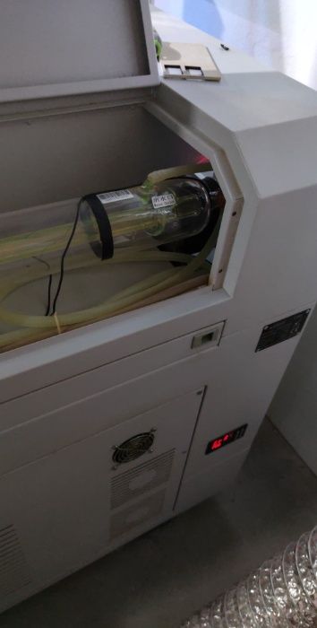 máquina laser c900