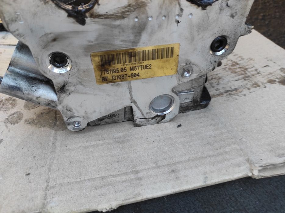 Головка блока двигателя мотора бмв 3.0 дизель BMW 3.0 M57