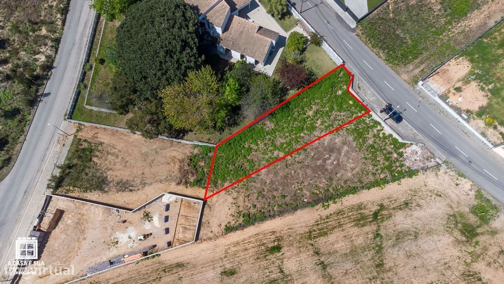 Lote com 450 m2 em Souto - Exclusivo