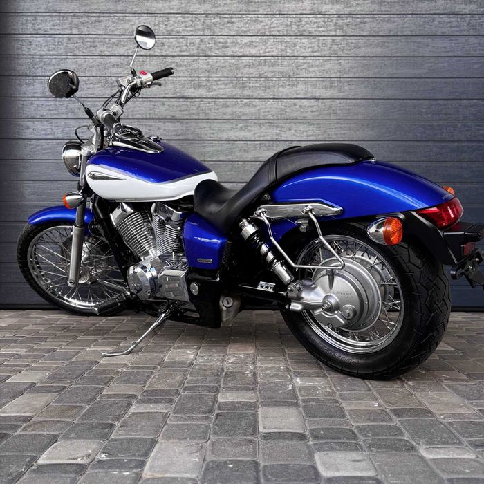 Продам мотоцикл Honda Shadow 400 (0289)