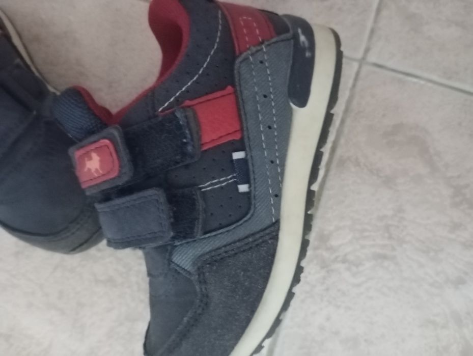 Tênis Adidas de Menino